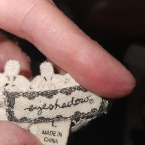 Eyeshadows Cream Lace Crochet Tank‎ Top Tunic Blouse Women's Size L - Picture 2 of 6